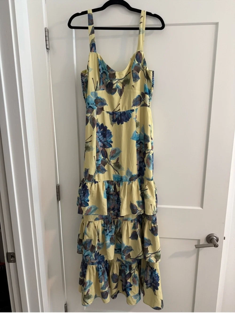 Abercrombie & Fitch Floral Tiered Maxi Dress Women’s Medium Yellow Blue Cottagec